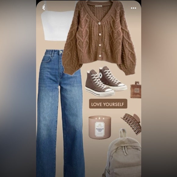 MEET YOUR POSHER!, Danielle! β€οΈ - Picture 6 of 16